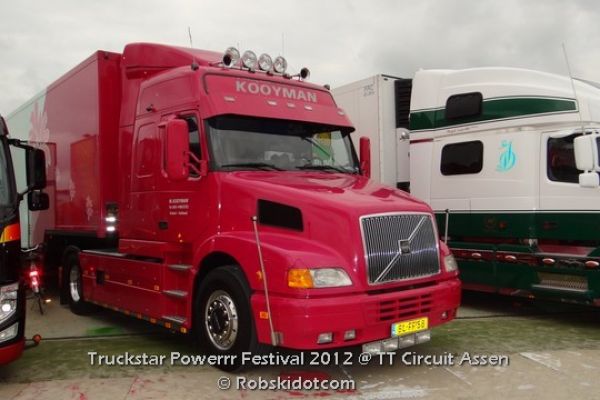 truckstar-2012-show-trucks-0090DB2575B-3BD8-9688-C79B-648295AD39F4.jpg