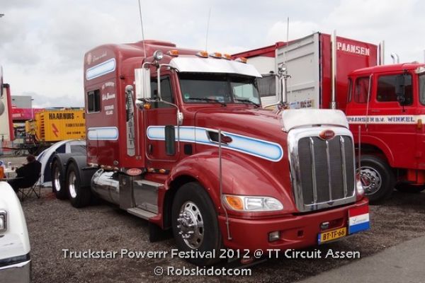 truckstar-2012-show-trucks-035A6E381BE-062C-C200-E33F-FF1588B30F30.jpg