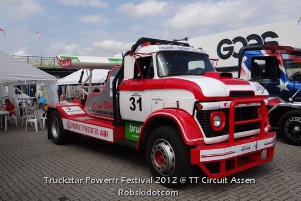 truckstar-2012-show-trucks-0663C19D633-F94B-31CB-02F9-22A44D997FB4.jpg