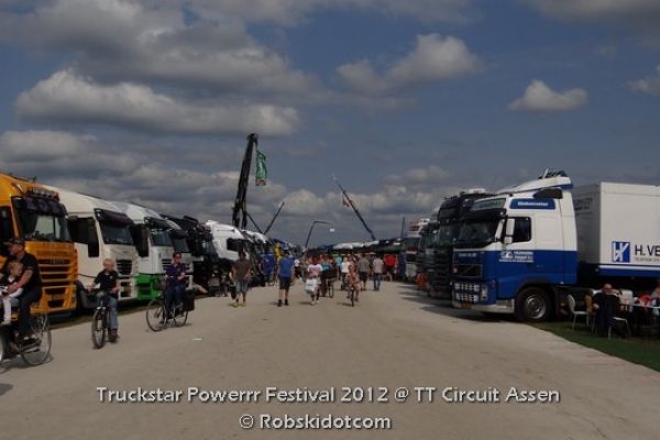 truckstar-2012-show-trucks-0752E02533B-79FA-4ACB-F9CA-53505D4B1492.jpg