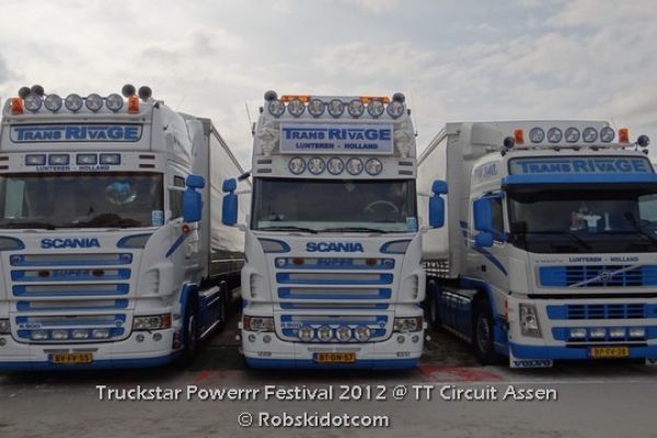 truckstar-2012-show-trucks-086467BD5EB-E7E8-9141-0FF8-B634AA10D505.jpg