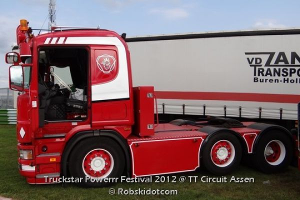 truckstar-2012-show-trucks-09160F3E446-C74B-B5AF-D8EA-1839582757B2.jpg