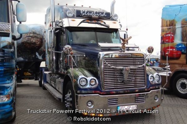 truckstar-2012-show-trucks-103FACBF3F1-B734-7DD9-B790-65AFC7EEC60C.jpg
