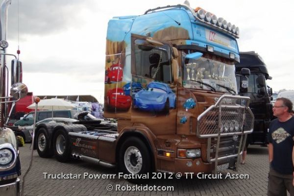 truckstar-2012-show-trucks-104805DD72E-FDF8-0CD0-73FF-3C13A3832E3B.jpg